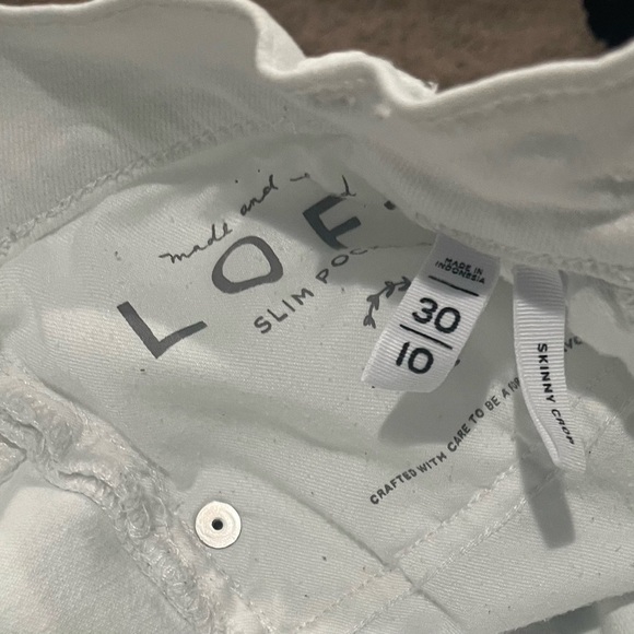 LOFT 
White Jean Shorts Distressed Cut-Offs - Picture 6 of 10